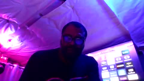 Snapshot of bbcwithahook chatting on 01/13/25, 02:28 bbcwithahook online show from 01/13/25, 02:28