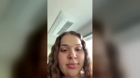 Snapshot of bblazeee chatting on 04/20/26, 12:57 bblazeee online show from 04/20/26, 12:57