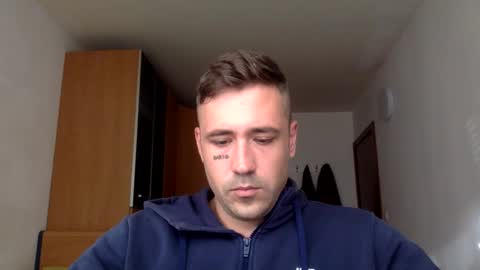 BB Namelezz online show from 10/25/25, 08:00