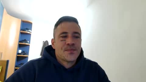 BB Namelezz online show from 10/29/25, 06:37