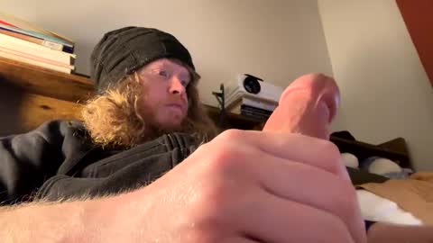 Snapshot of bbuck_fuddy chatting on 02/25/25, 10:07 Buck Fuddy online show from 02/25/25, 10:07