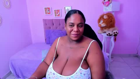 Snapshot of bbw_charlote chatting on 04/01/26, 01:41 Charlote online show from 04/01/26, 01:41