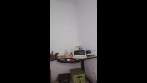 Snapshot of bbw_cindy11 chatting on 04/24/26, 08:44 Cindy online show from 04/24/26, 08:44