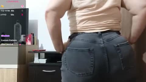 Snapshot of bbw_milf_4u chatting on 07/09/26, 07:29 Emma online show from 07/09/26, 07:29