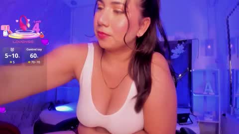 Cloe  online show from 11/27/25, 04:47