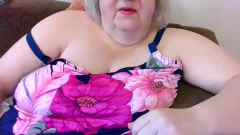 bbwflirty online show from 04/05/26, 05:32