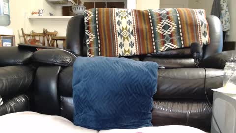 Julie online show from 02/10/25, 11:13