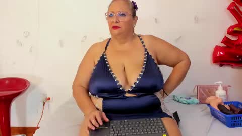 Snapshot of bbwsalome chatting on 06/26/26, 08:13 Salome online show from 06/26/26, 08:13