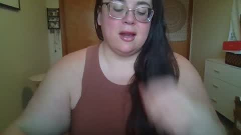 Snapshot of bbwsophiecooks chatting on 02/07/25, 01:32 Sophie BBW online show from 02/07/25, 01:32