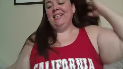 Snapshot of bbwsophiecooks chatting on 04/24/26, 11:45 Sophie BBW online show from 04/24/26, 11:45