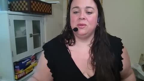 Snapshot of bbwsophiecooks chatting on 05/21/26, 02:24 Sophie BBW online show from 05/21/26, 02:24