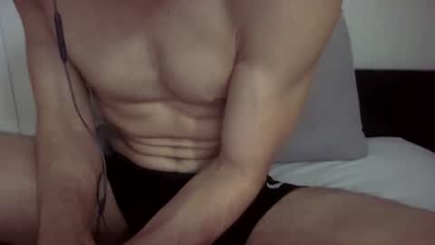 bbxx_2 online show from 04/15/26, 08:42