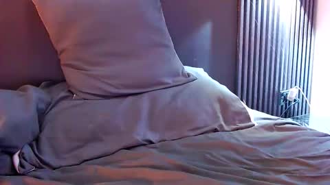 Snapshot of bby044 chatting on 04/01/26, 01:41 bby044 online show from 04/01/26, 01:41