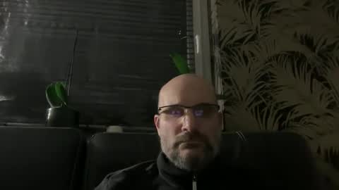 Snapshot of bcbg68 chatting on 01/09/26, 09:05 bcbg68 online show from 01/09/26, 09:05