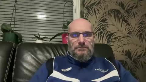 Snapshot of bcbg68 chatting on 04/02/26, 07:11 bcbg68 online show from 04/02/26, 07:11