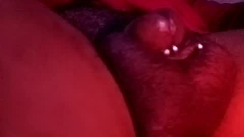 Snapshot of bcfalcon69 chatting on 04/28/26, 04:06 bcfalcon69 online show from 04/28/26, 04:06