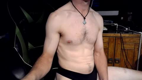 bchillin28 online show from 04/28/26, 06:51