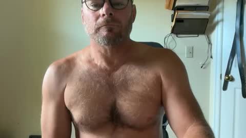 Snapshot of bcjonny chatting on 09/21/25, 04:41 BCJonny online show from 09/21/25, 04:41