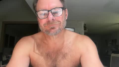 Snapshot of bcjonny chatting on 11/21/25, 01:48 BCJonny online show from 11/21/25, 01:48