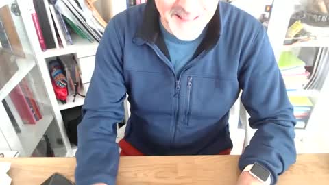 Snapshot of bcn1959 chatting on 01/18/25, 10:17 bcn1959 online show from 01/18/25, 10:17