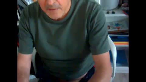 Snapshot of bcn1959 chatting on 03/03/25, 02:37 bcn1959 online show from 03/03/25, 02:37