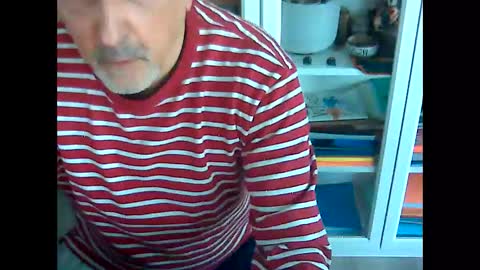 Snapshot of bcn1959 chatting on 03/08/25, 11:05 bcn1959 online show from 03/08/25, 11:05