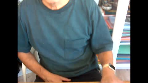 Snapshot of bcn1959 chatting on 10/22/25, 10:15 bcn1959 online show from 10/22/25, 10:15