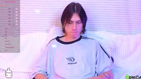 Snapshot of bd_black chatting on 09/29/25, 12:10 Aiden online show from 09/29/25, 12:10