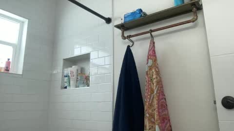 Snapshot of bd_energy_drink chatting on 02/01/25, 05:47 bd_energy_drink online show from 02/01/25, 05:47