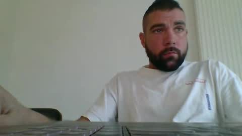 Snapshot of bdemwi2588 chatting on 12/05/25, 08:23 bdemwi2588 online show from 12/05/25, 08:23