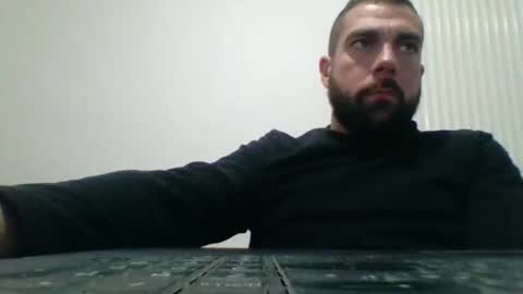 Snapshot of bdemwi2588 chatting on 12/13/25, 07:53 bdemwi2588 online show from 12/13/25, 07:53