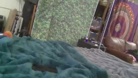 bdeunltd online show from 11/18/25, 07:46