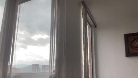 bdever7 online show from 10/17/25, 06:32