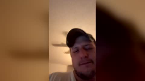 Snapshot of bdn9222 chatting on 04/06/26, 04:46 bdn9222 online show from 04/06/26, 04:46