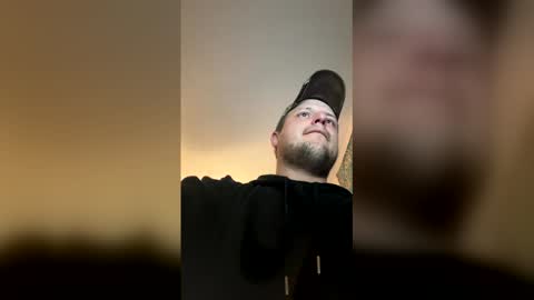 Snapshot of bdn9222 chatting on 04/11/26, 01:54 bdn9222 online show from 04/11/26, 01:54