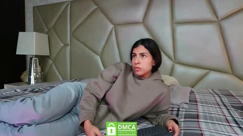 Helena  Evan online show from 12/20/25, 11:06