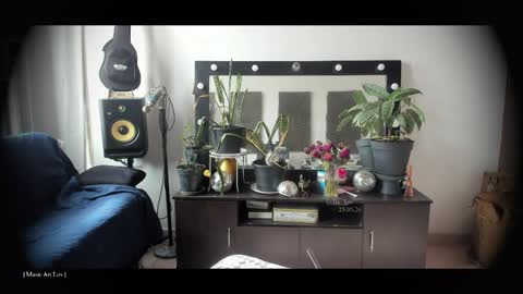 Call me Bells  Next Stream on Wednesday    Feb 26  online show from 05/25/26, 08:26