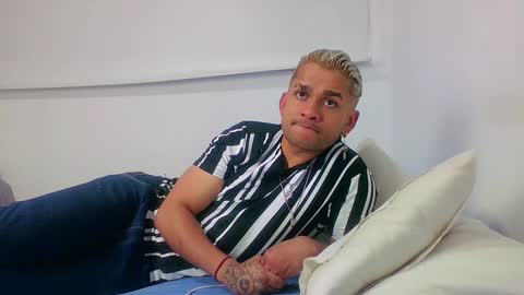 Sara  Juan online show from 12/23/24, 11:06