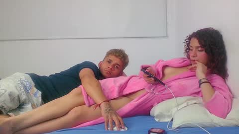 Sara  Juan online show from 12/31/24, 03:55