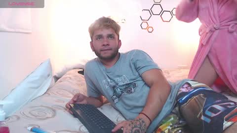 Sara  Juan online show from 01/19/25, 04:54