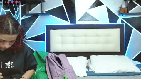 Sara  Juan online show from 01/22/25, 02:15