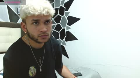 Sara  Juan online show from 01/22/25, 05:26