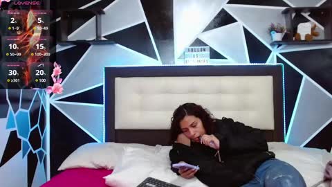 Sara  Juan online show from 03/07/25, 02:46