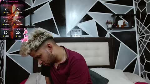 Sara  Juan online show from 03/09/25, 01:56