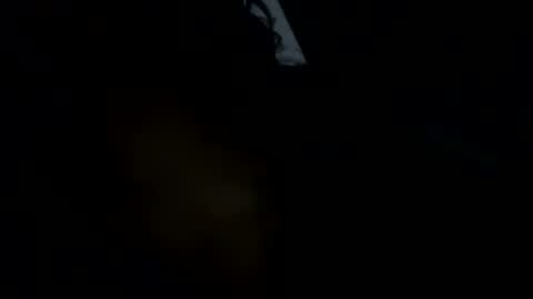 Sara  Juan online show from 10/18/25, 02:25