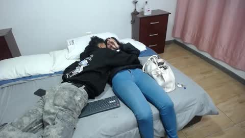 Sara  Juan online show from 12/14/25, 03:23