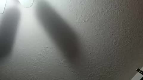 Snapshot of beaatoffbob chatting on 12/16/25, 09:47 beaatoffbob online show from 12/16/25, 09:47