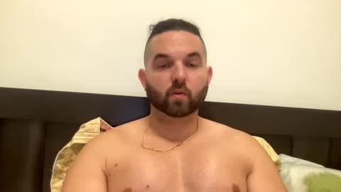 Snapshot of beachboyhardonyou chatting on 01/31/25, 04:59 beachboyhardonyou online show from 01/31/25, 04:59