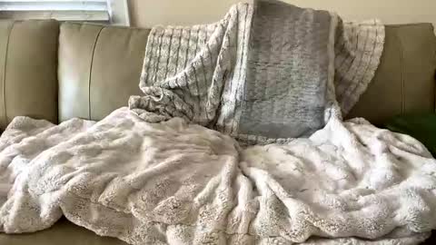 BeachyMILF online show from 11/28/25, 07:38