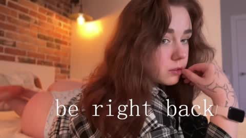 Snapshot of beam_kim chatting on 12/20/24, 12:08 kim3 INDEPENDENT MODEL online show from 12/20/24, 12:08